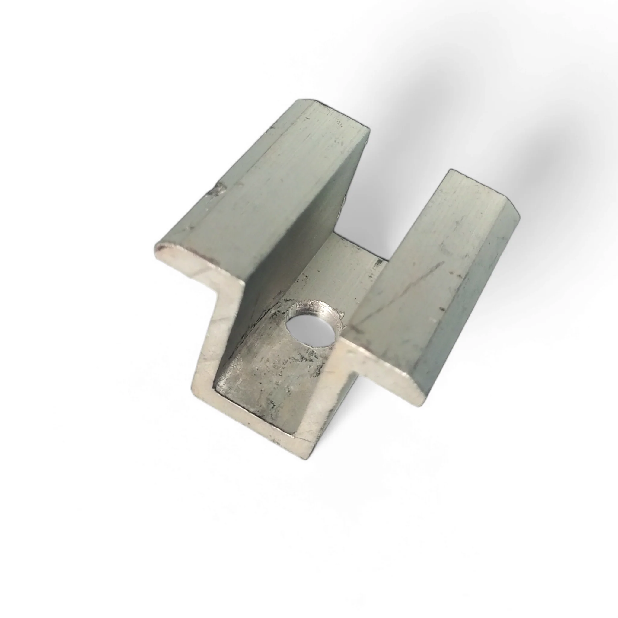 Aluminum Mid Clamp U Type for Solar Mount - Image 2